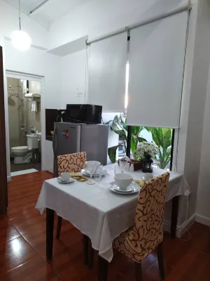 Makati Riverside Inn Camere Photos