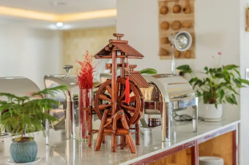 President Hotel Restauration Photos