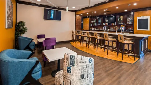 Best Western Premier Toronto Airport Carlingview Hotel Relaksasi & Rekreasi Photos