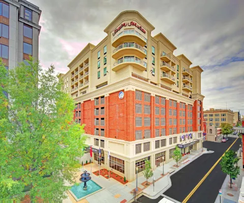 Hampton Inn & Suites Roanoke Downtown Featured Photos
