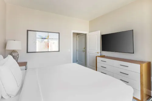 Hilton Grand Vacations Club on The Las Vegas Strip Photos