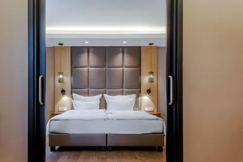 Continental Hotel Budapest Rooms Photos