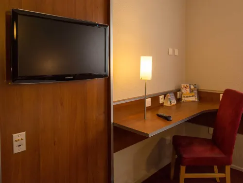 Comfort Hotel Toulouse Sud Photos