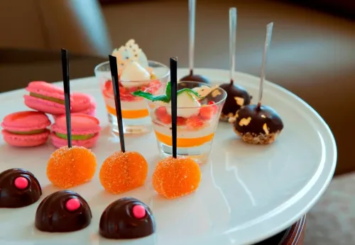 Alvear Art Hotel Dining Photos