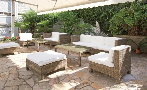 Drake Longchamp Public Areas Photos