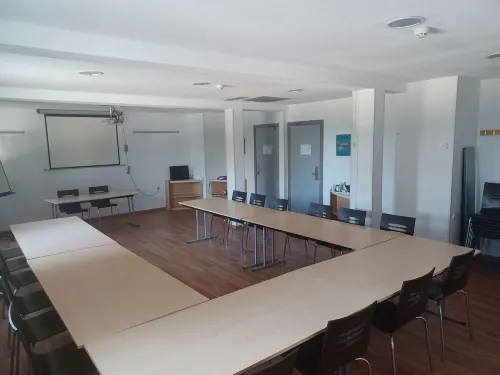 Ibis Hotel Alicante Business Facilities Photos