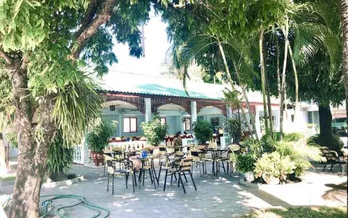 Mekong Hotel Restauration Photos