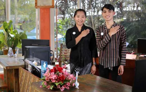 Royal Hotel and Outbound Trawas Espaces publics Photos