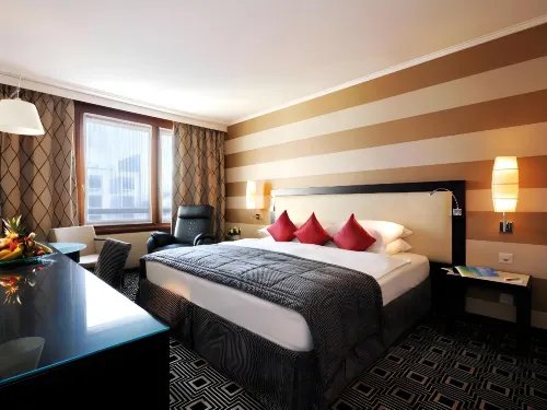 Hilton Geneva Hotel and Conference Centre Photos