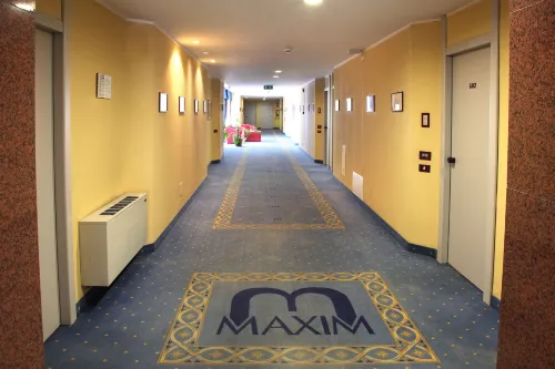 Hotel Maxim Public Areas Photos