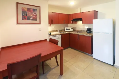Staybridge Suites Queretaro Chambres Photos
