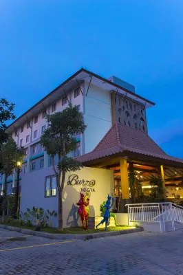 Burza Hotel Yogyakarta Eksterior Photos