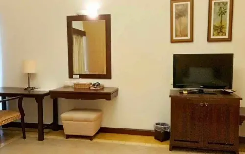 Golden Pine Beach Resort Phòng Photos