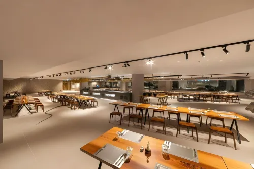 Travelodge Nimman Restauration Photos