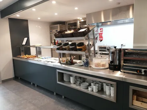Hotel 3K Porto Aeroporto Dining Photos