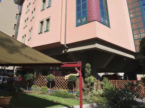 Ibis Budapest Heroes Square Общественные зоны Photos