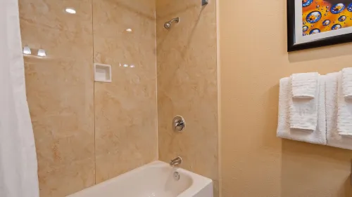 Best Western Plus Heritage Inn Photos