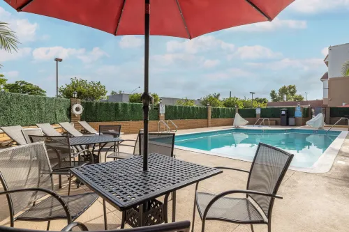 Best Western Plus South Bay Hotel Leisure & Recreation Photos