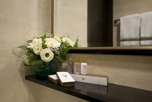 V Hotel Lavender Kamar Photos