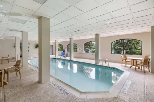 SureStay Plus Hotel by Best Western Houston Medical Center Relaksasi & Rekreasi Photos