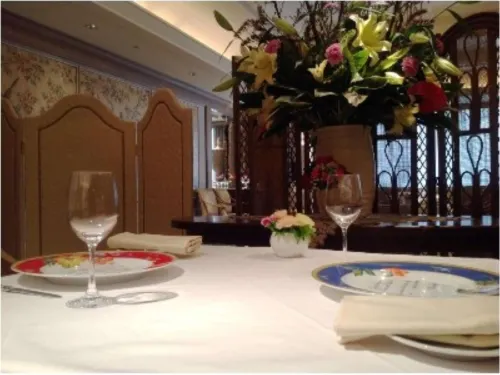PRINCESS GARDEN HOTEL Dining Photos