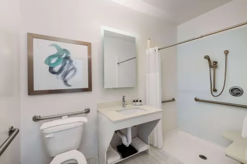 Tryp by Wyndham Tallahassee North I-10 Capital Circle Photos