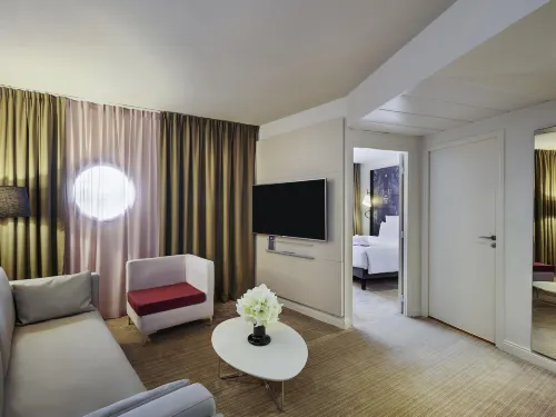 Hôtel Mercure Paris La Défense À ne pas manquer Photos