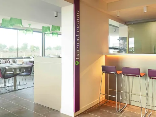 Hotel Ibis Styles Lleida Torrefarrera Ristorazione Photos