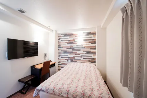 Yokohama Town Hotel Photos