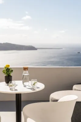 Rocabella Santorini Hotel & Spa À proximité de l'hôtel Photos
