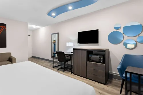 SureStay Plus by Best Western Windsor Phòng Photos