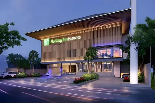Holiday Inn Express Bali Sunset Road Featured Photos