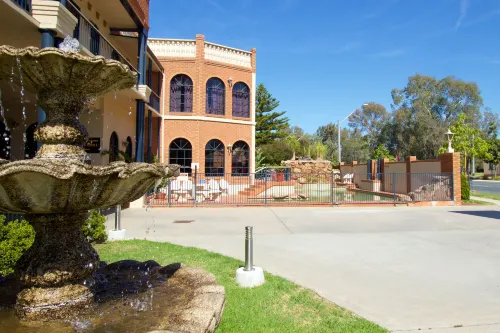 Albury Paddlesteamer Motel Near Hotel Photos