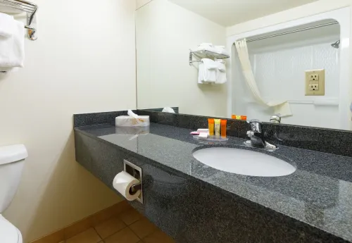 49'er Inn & Suites Rooms Photos
