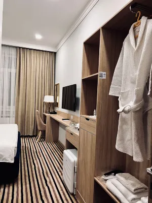 Bristol Hotel Tashkent Huoneet Photos