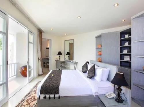 Awila Villas Kuta Photos