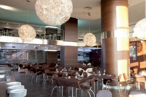 Vercelli Palace Hotel Dining Photos