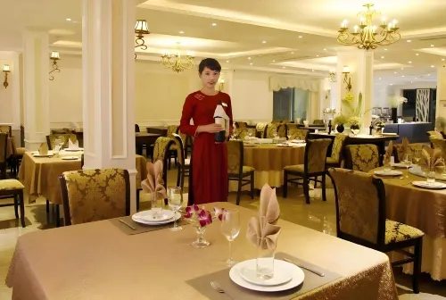 Khách sạn City Bay Ăn uống Photos