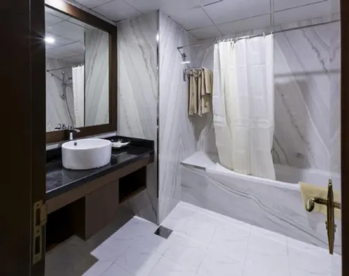 Howard Johnson by Wyndham Bur Dubai Номера Photos