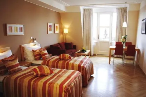 EA Hotel Julis Photos