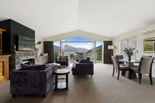 Queenstown House Bed & Breakfast and Apartments Camere Photos