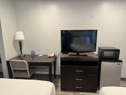 Travelodge by Wyndham Sacramento / Rancho Cordova Camere Photos