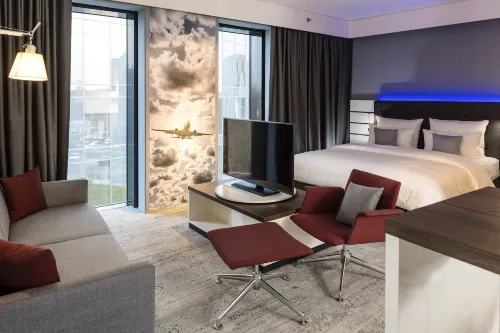Airport Plaza Hotel Hamburg Photos
