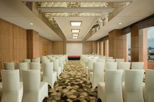 Hotel Chanti Managed by Tentrem Hotel Management Indonesia مرافق الأعمال Photos