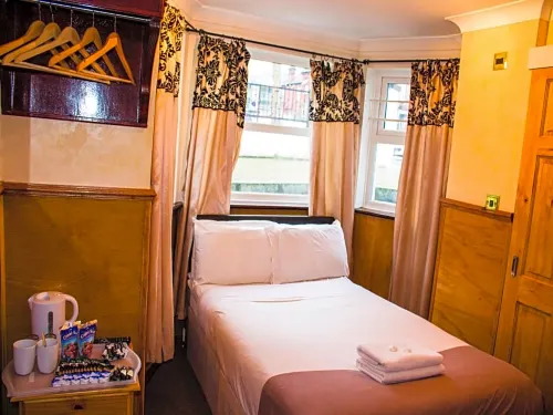 Cricklewood Lodge Hotel Photos