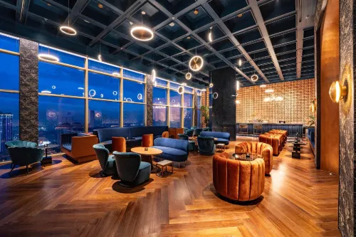 L7 West Lake Hanoi by Lotte Espaces publics Photos