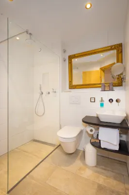 Park Hotel Laim Photos