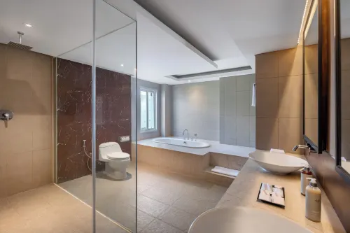 Holiday Inn Express Bali Sunset Road Rooms Photos