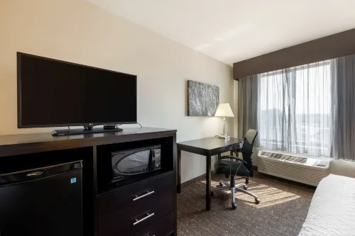 Best Western Plus Omaha Airport Inn Photos