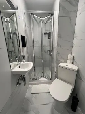 Tudor Court Hotel Photos